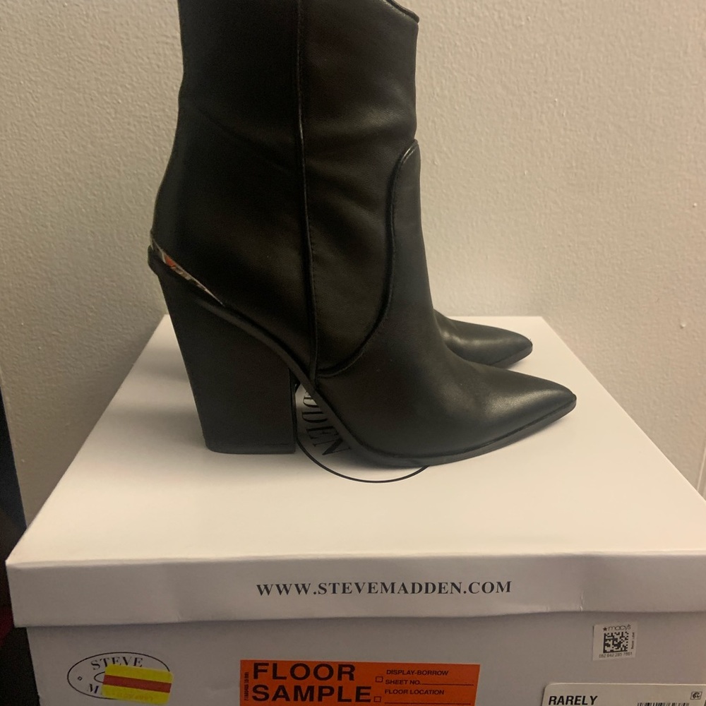 Steve Madden Bootie